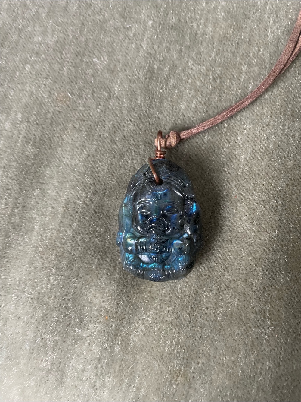 Labradorite Ganesha Pendant Necklace - Blue-Green Shimmer - Picture 3 of 5